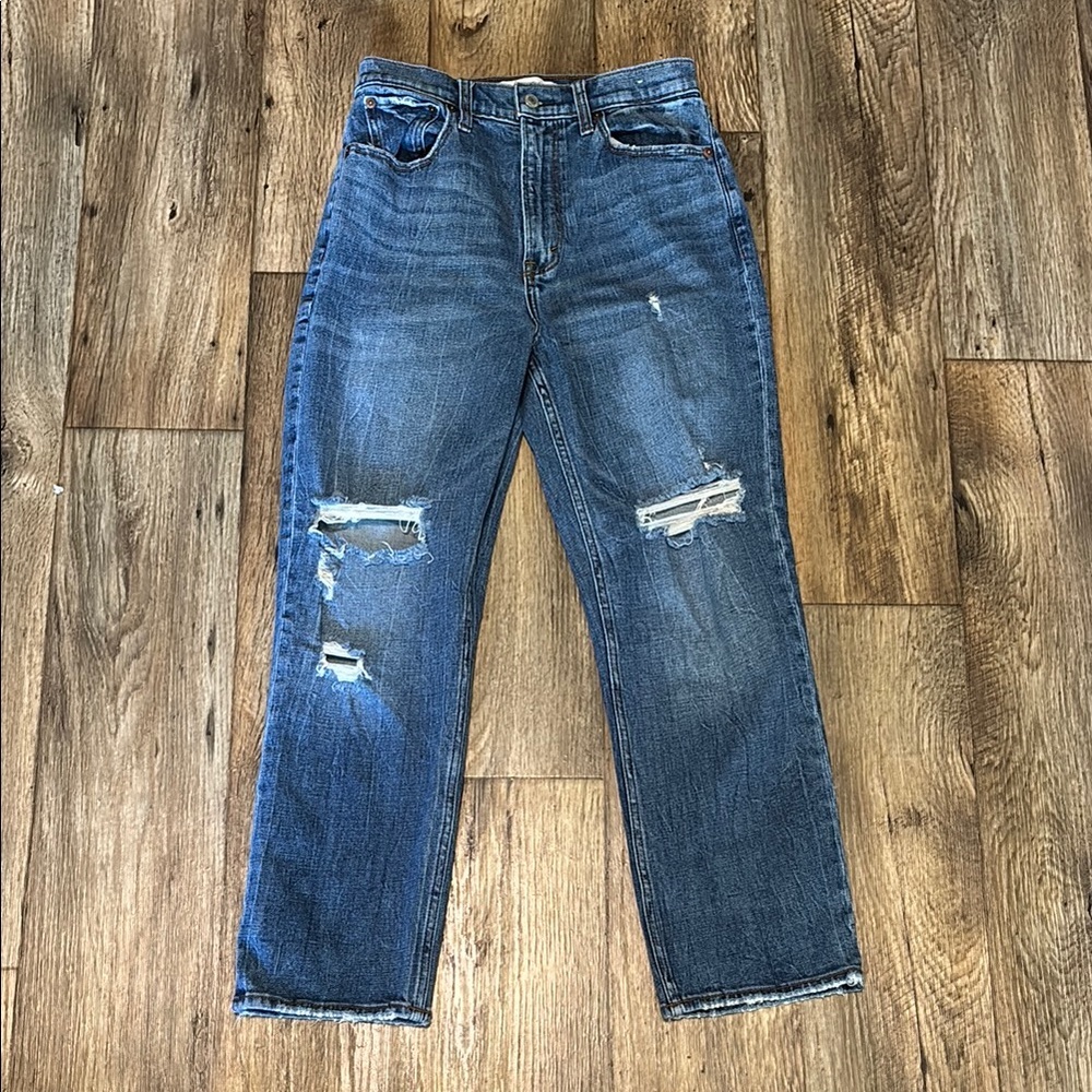Abercrombie and Fitch Curve Love Ultra High Rise Ankle Straight Jean